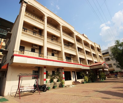 Hotel Sai Moreshwar